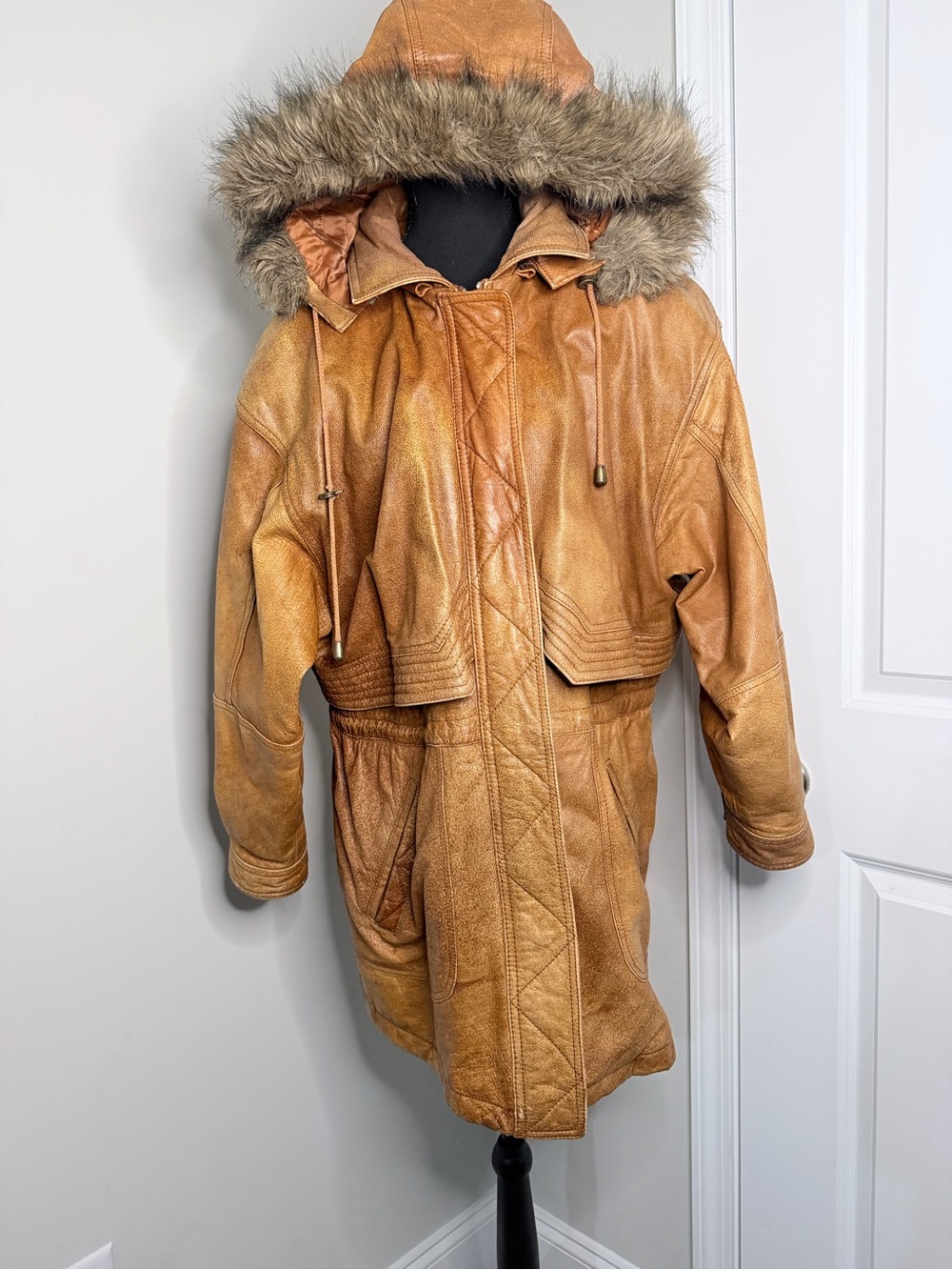 Vintage Adventure Bound Jacket Large Wilsons Leather Thinsulate 3M Hooded Parka
